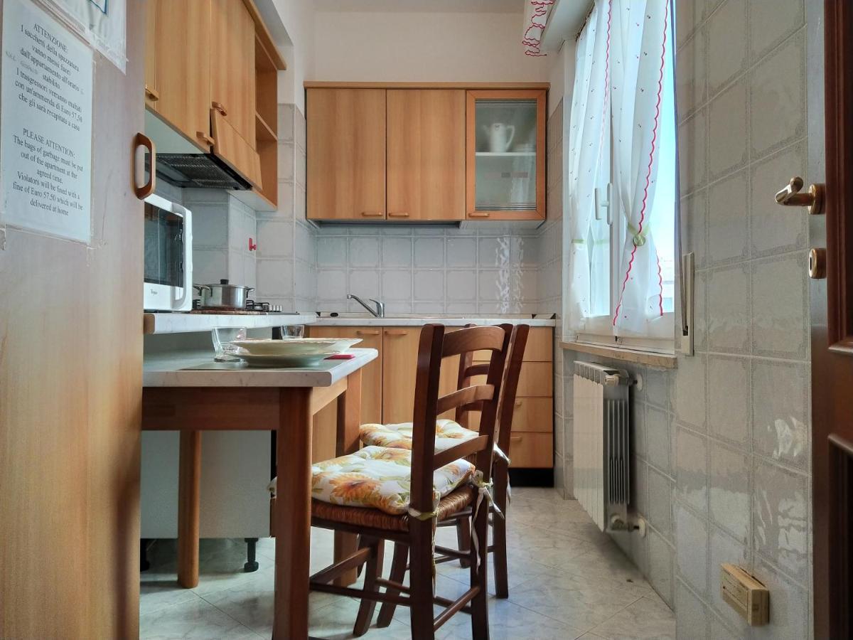 莱万托Elena House公寓 外观 照片